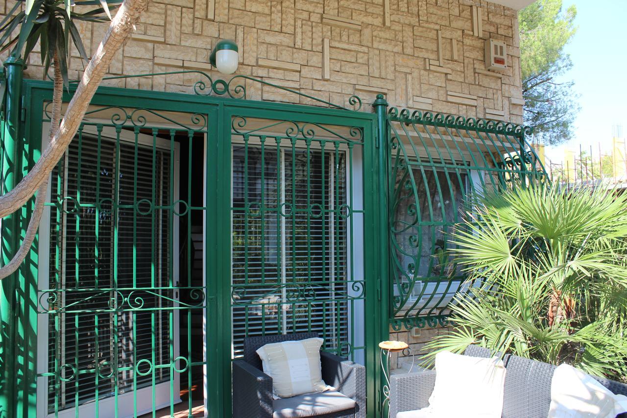 Villa Wanda - Residenza Di Charme Trani Exterior foto